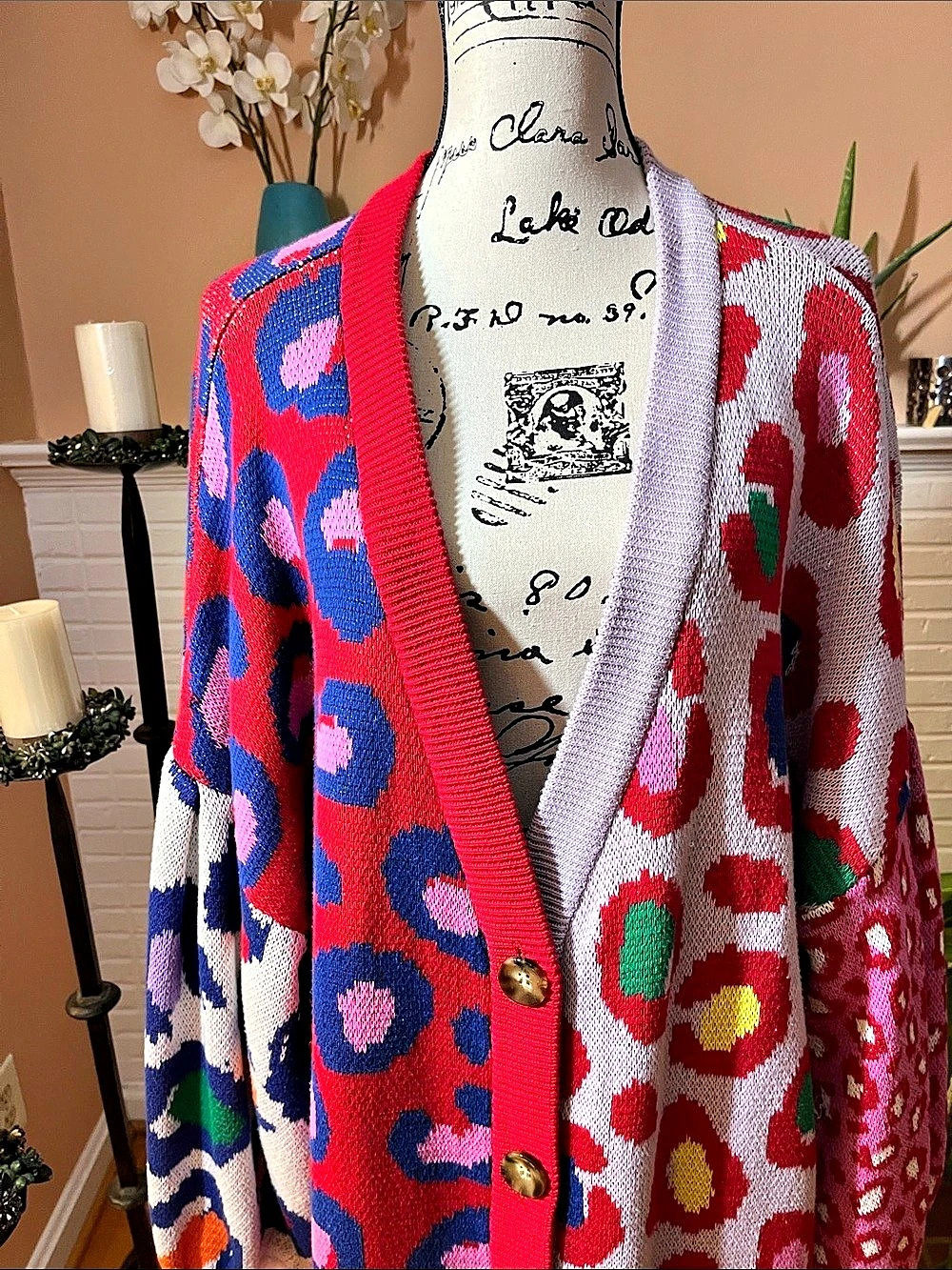 Farm Rio Animal Print Cardigan in Red & White Size Large - Picture 2 of 9